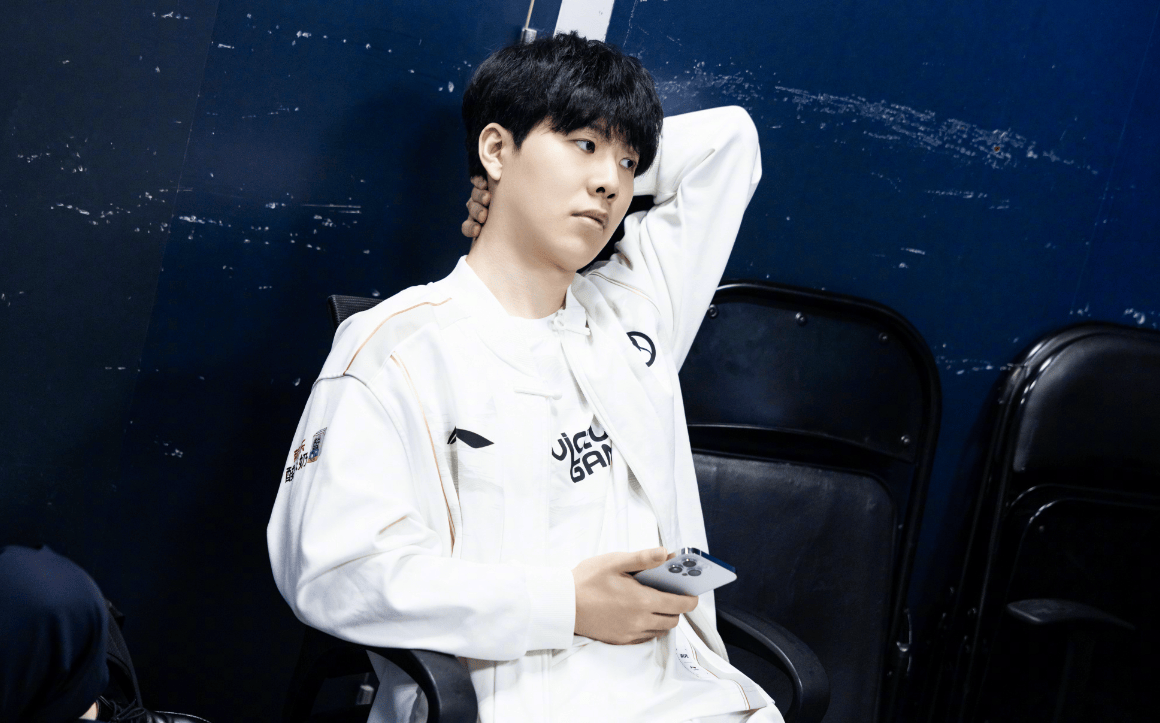 它采用了世 它采用了世