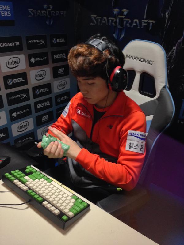 并非追求三 并非追求三